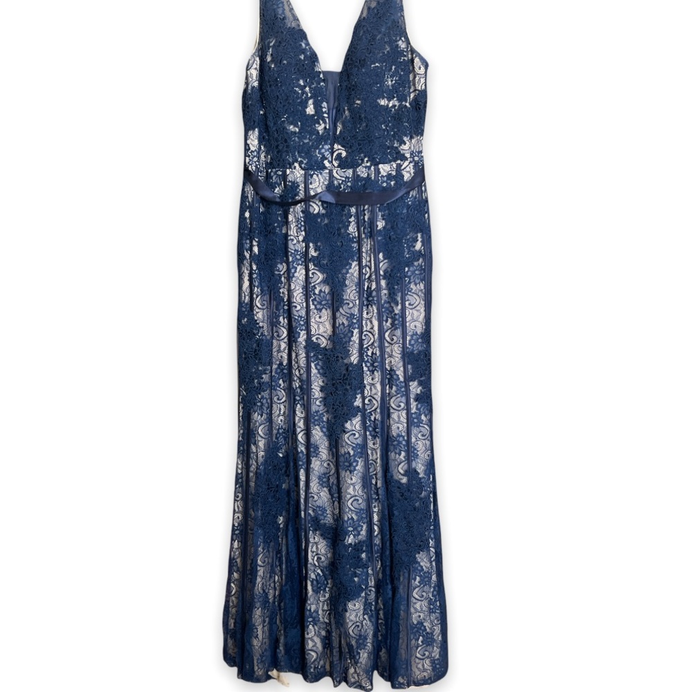 Basix Black Label Navy Blue Lace Dress - Size 16 (worn once)